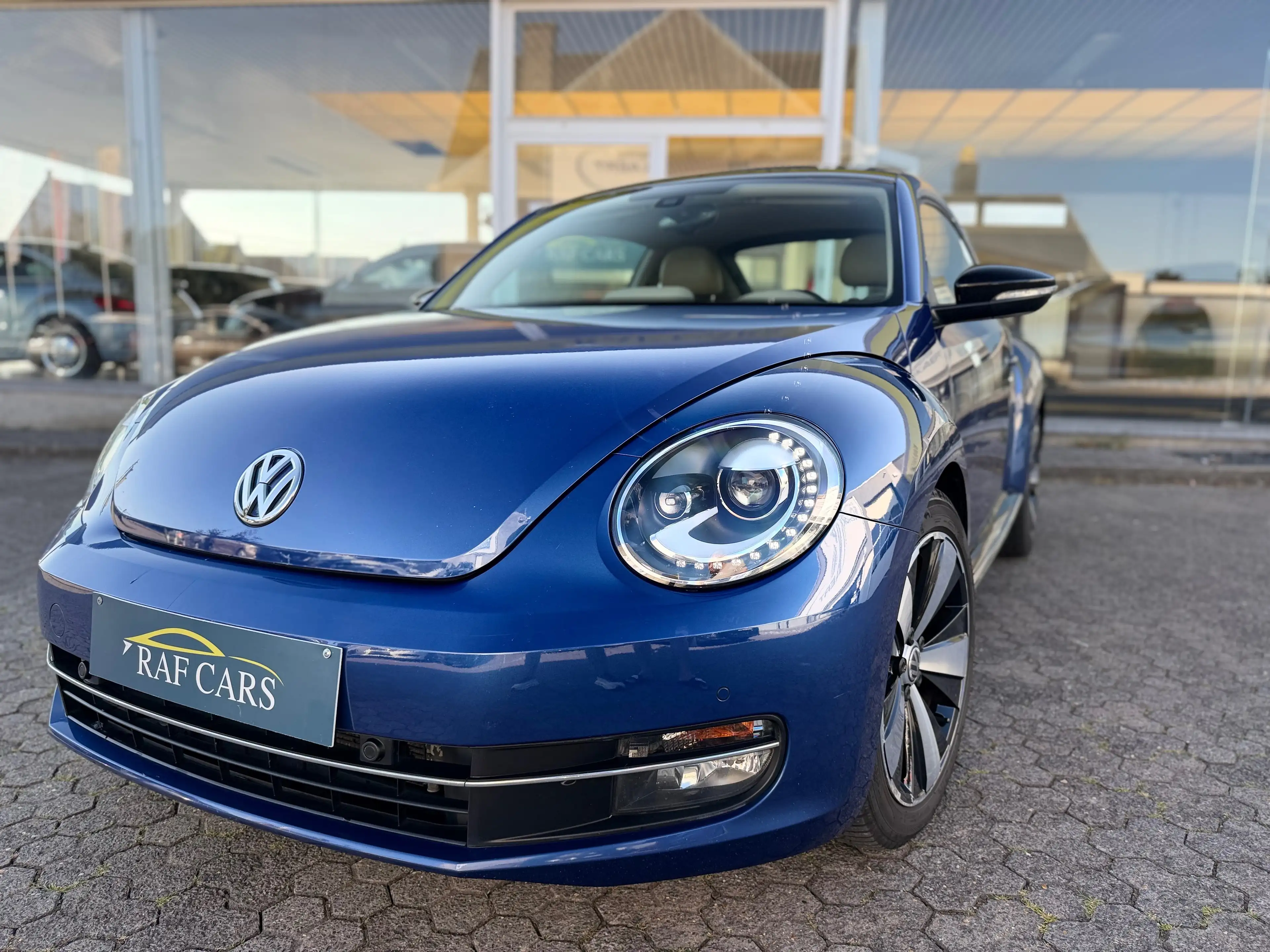 Volkswagen Beetle Beetle 1.4 TSI Design DSG - GARANTIE - PANO - BELGIUM CAR - — photo 4