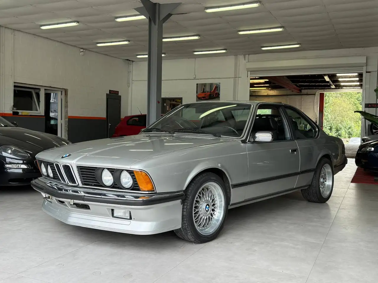 BMW 635 CSI * TOUT OUVRANT * PACK M * CUIR * BOITE AUTO *, foto 2