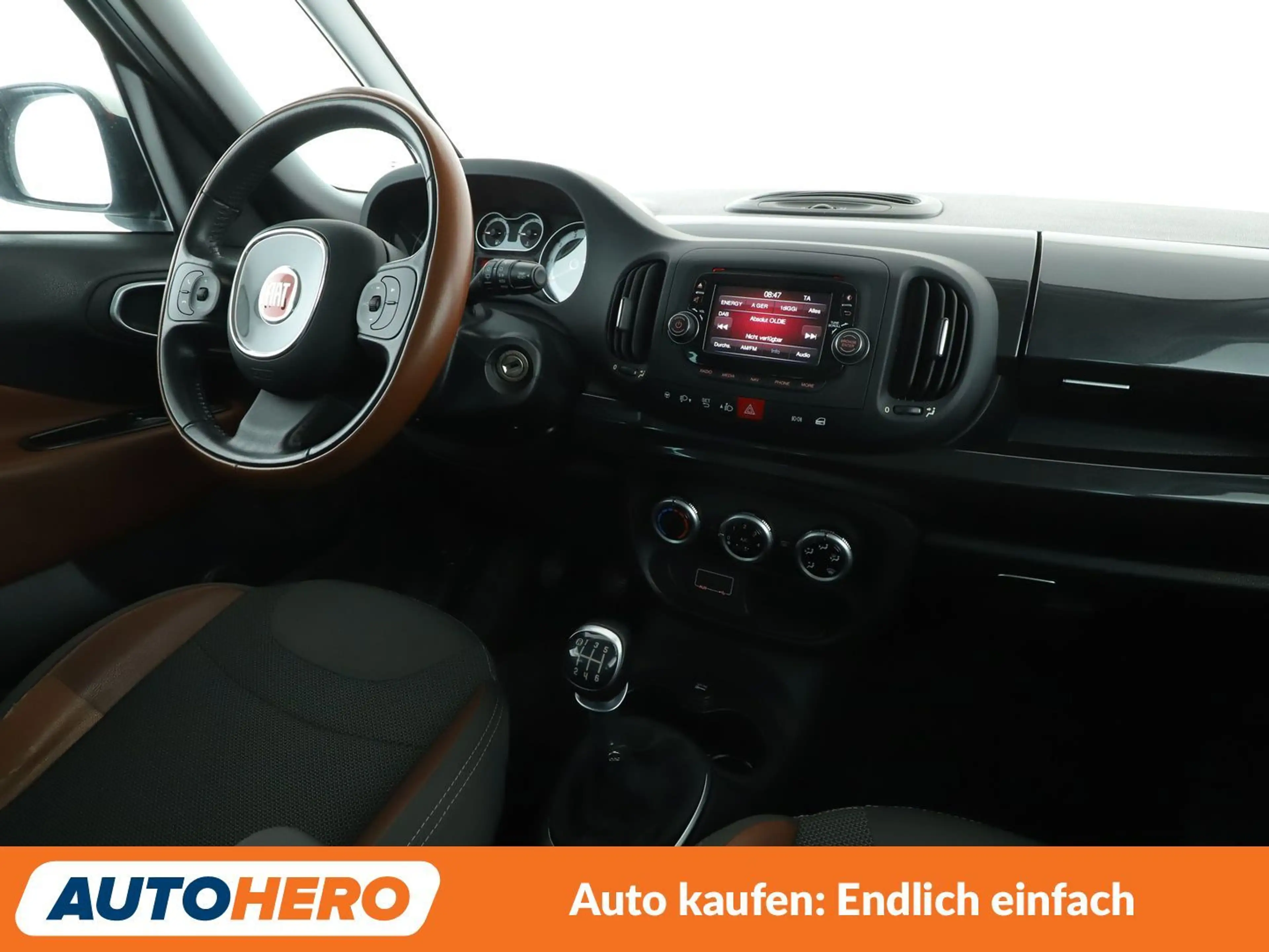 Fiat 500L 1.4 Turbo Trekking*NAV*TEMPO*PDC*SHZ*DAB — photo 13