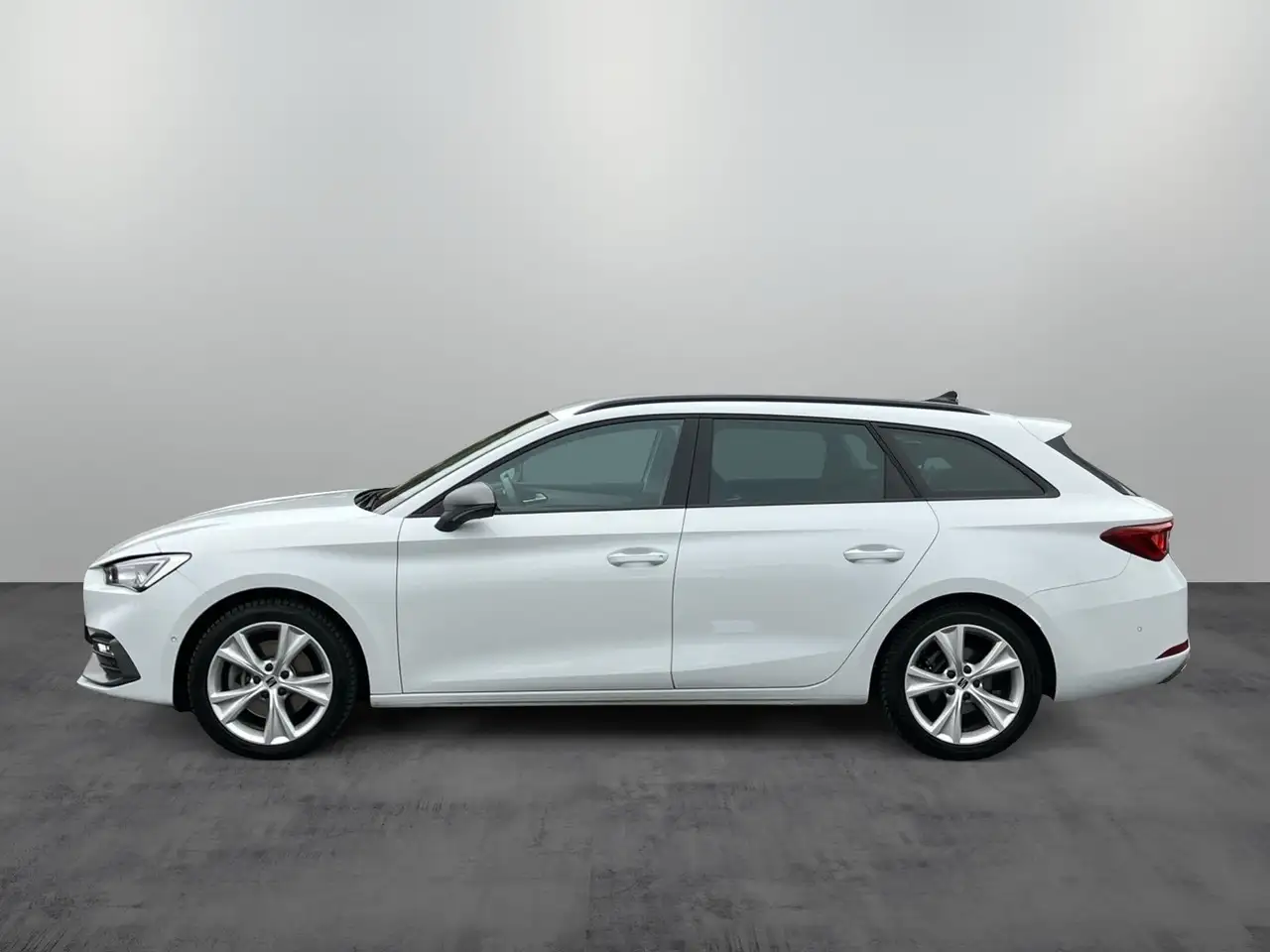 SEAT Leon Sportstourer FR 2.0TDI DSG / Navi, LED, RFK 4