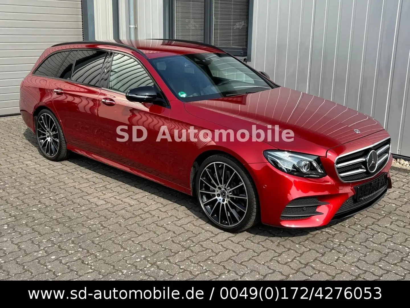 Mercedes-Benz E 300 T AMG LINE + 20"ZOLL+WIDSCREEN+DESIGNO Rot - 1