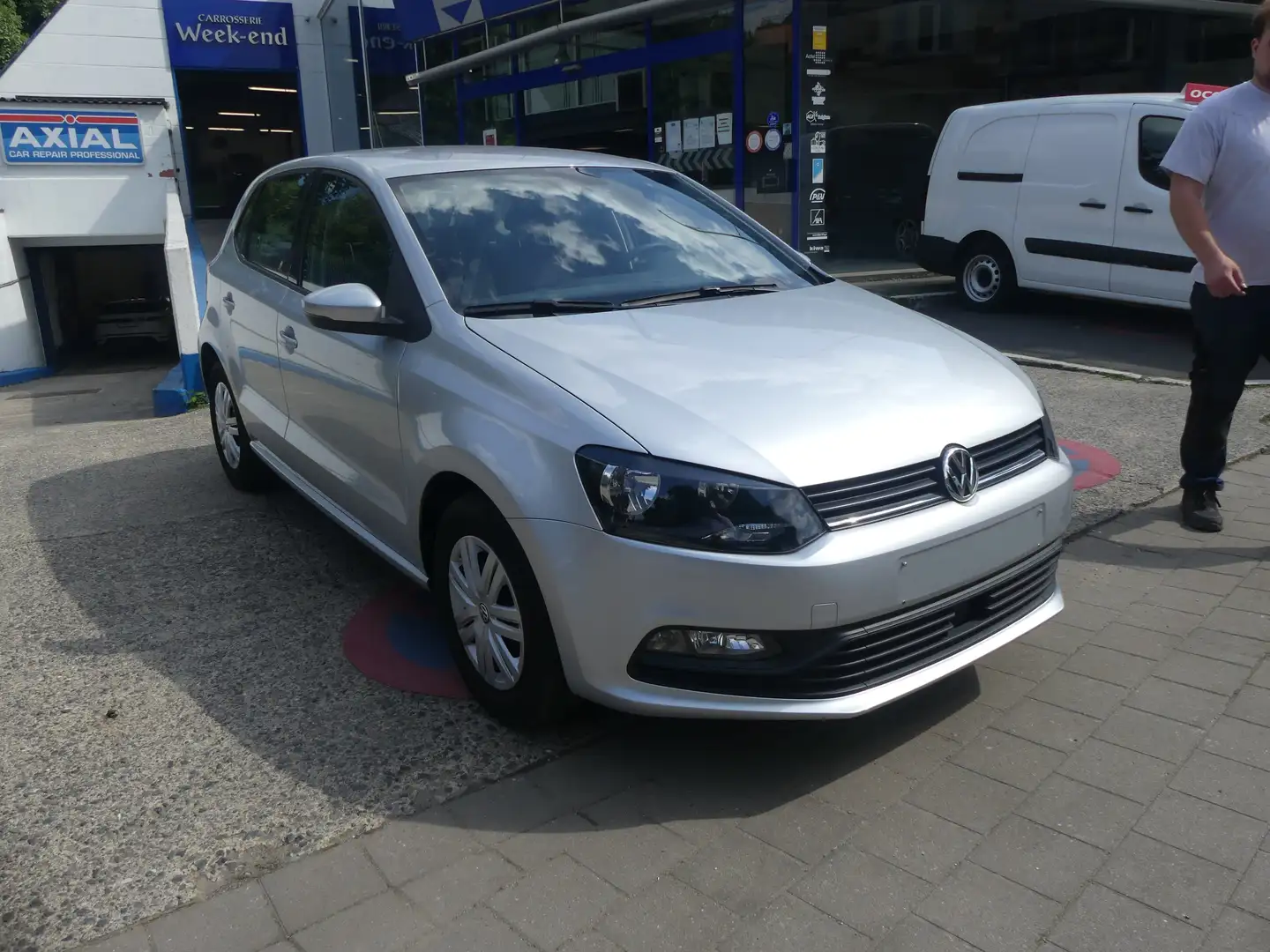 Volkswagen Polo 1.0i Trendline 12400 KM Argent - 2