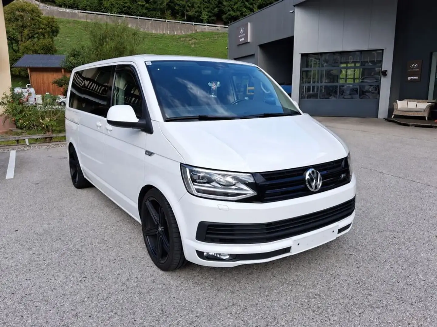 Volkswagen T6 Multivan Comfortline 4Motion DCT Weiß - 2