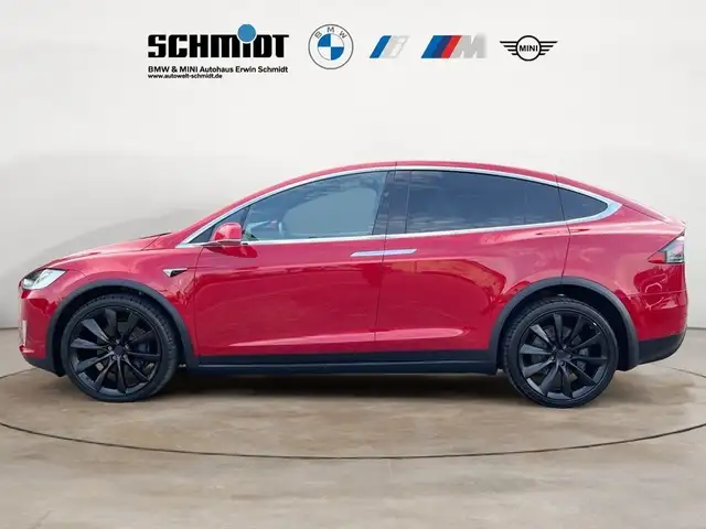 Tesla Model X view 2