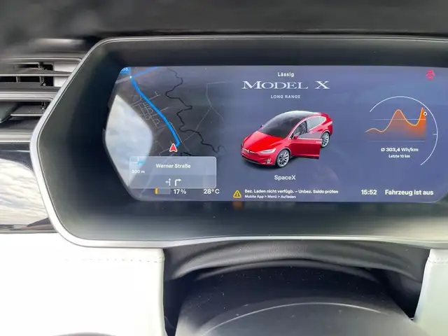 Tesla Model X view 14