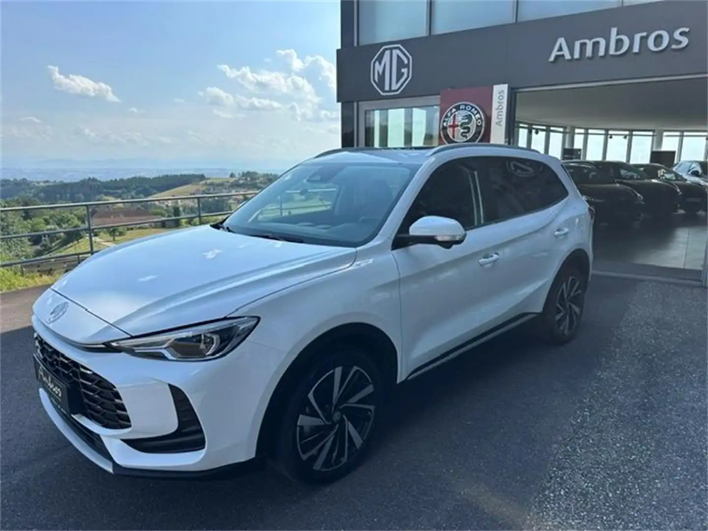 MG ZS HEV+ Luxury MY 2026 - LAGERND - PROMPT Weiß - 1
