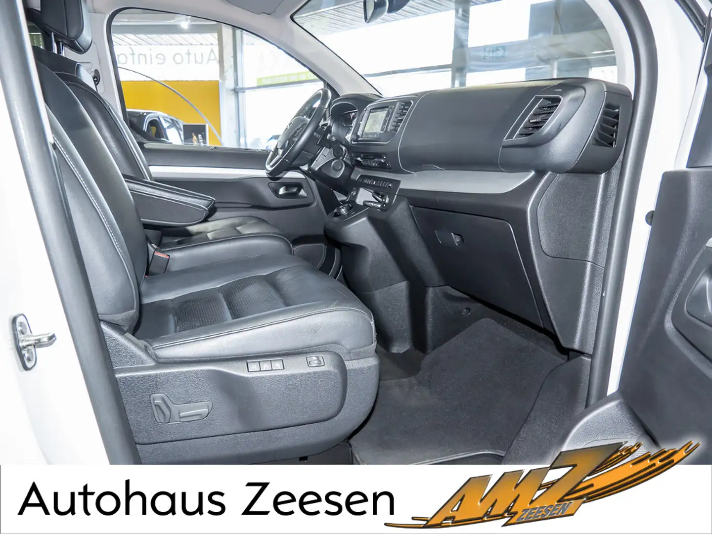 Opel Zafira Life Tourer M 2.0 D STANDHZ HUD ACC Weiß - 2
