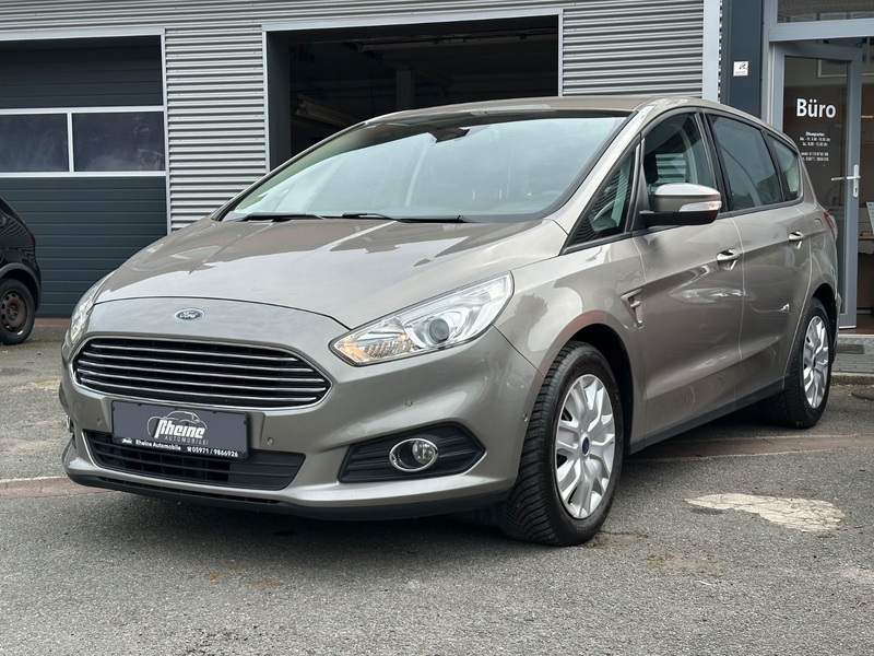 Ford S-Max Trend*LED*SHZ*NAVI*AHK*KAMERA* — photo 2
