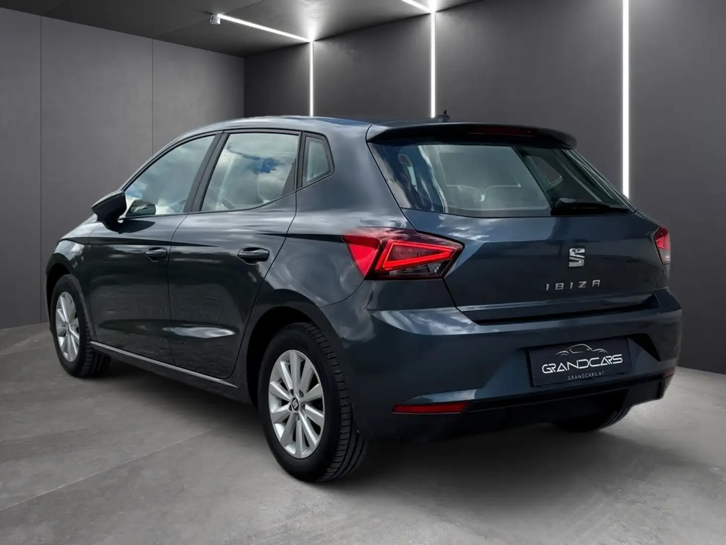 SEAT Ibiza 1,0 Fast Lane Style Grau - 2
