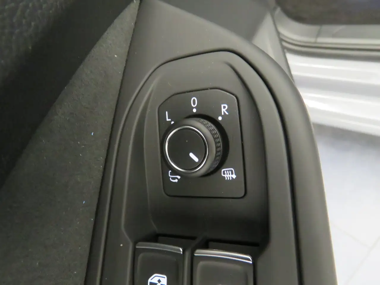 Volkswagen Golf Rabbit TSI 8