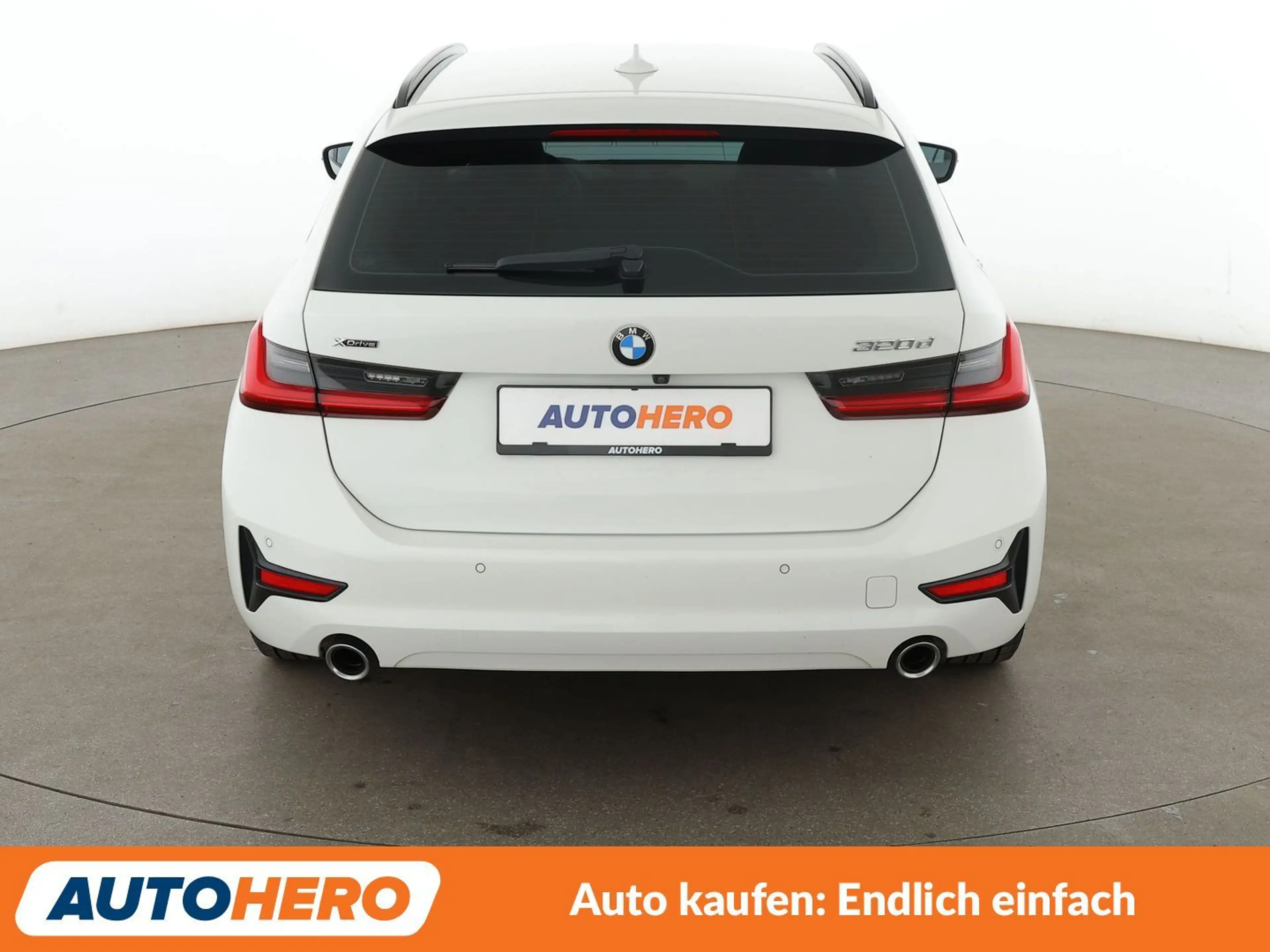 BMW 320 320d xDrive Advantage — photo 5