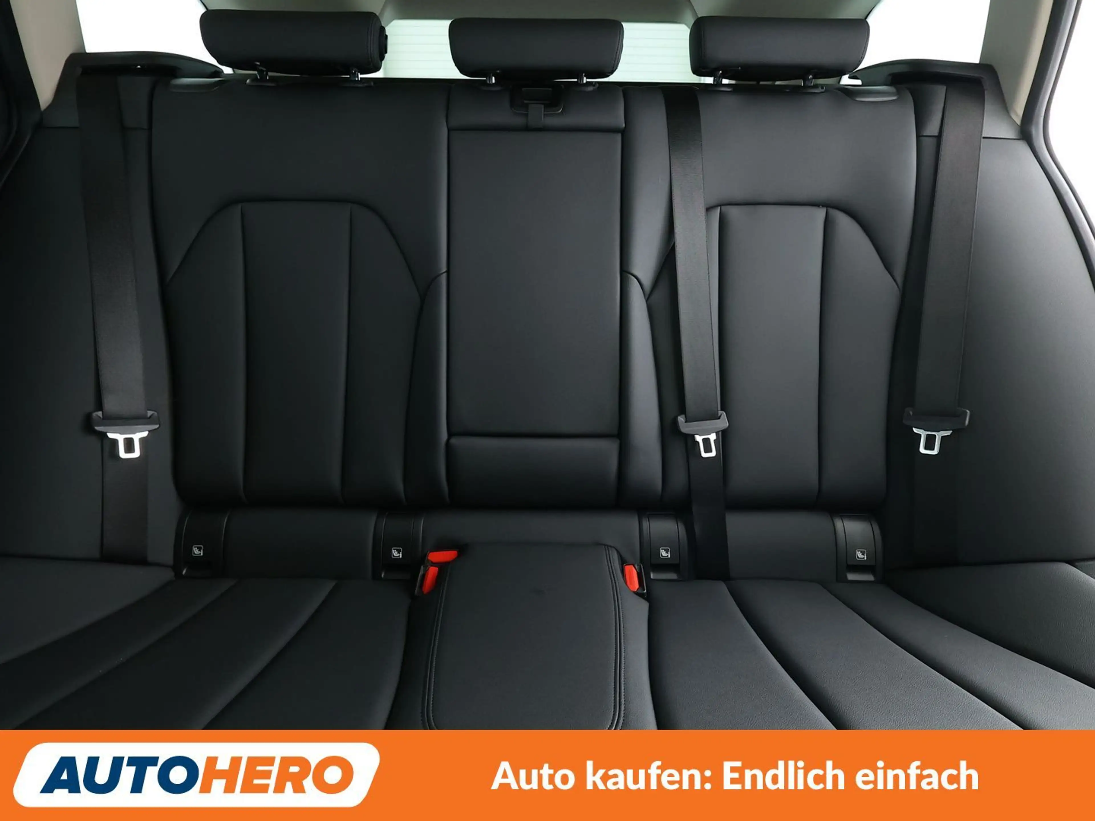 BMW 320 320d xDrive Advantage — photo 15