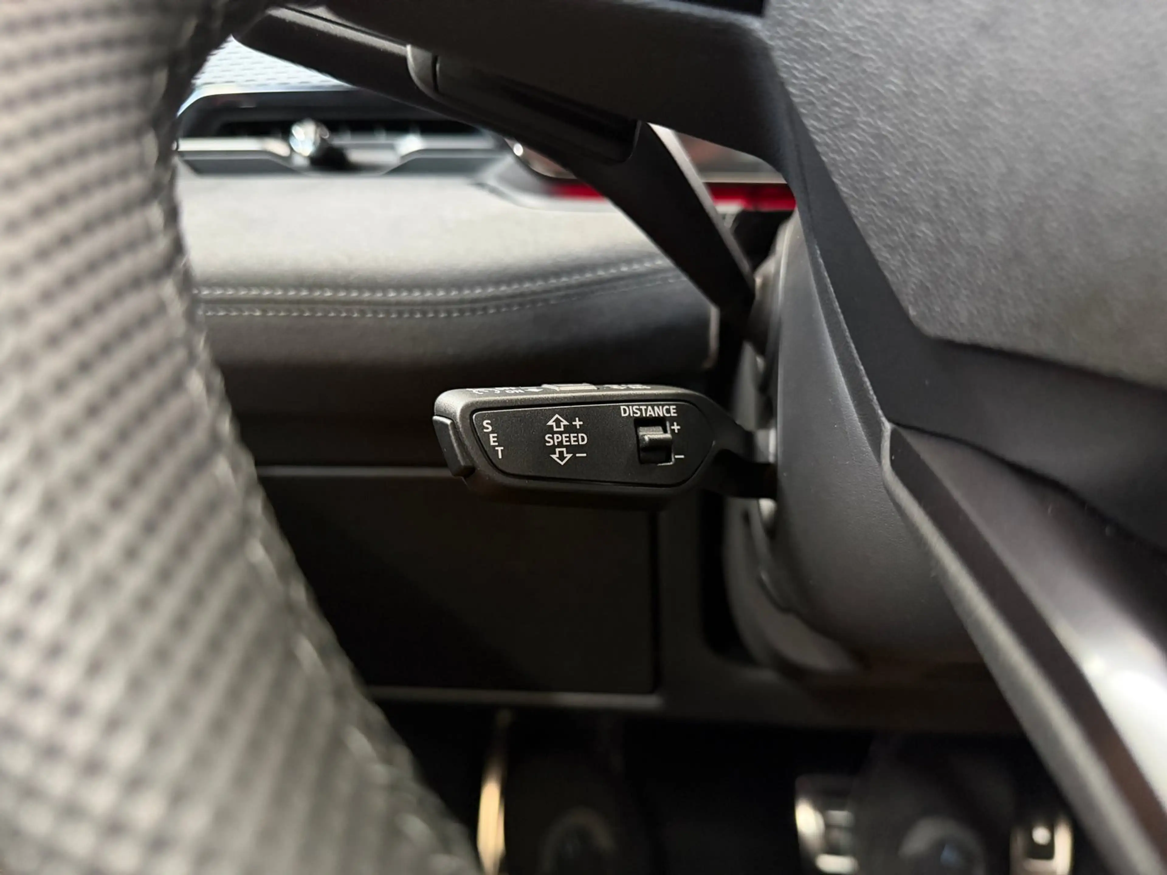 Audi S6 e-tron e-tron — photo 13