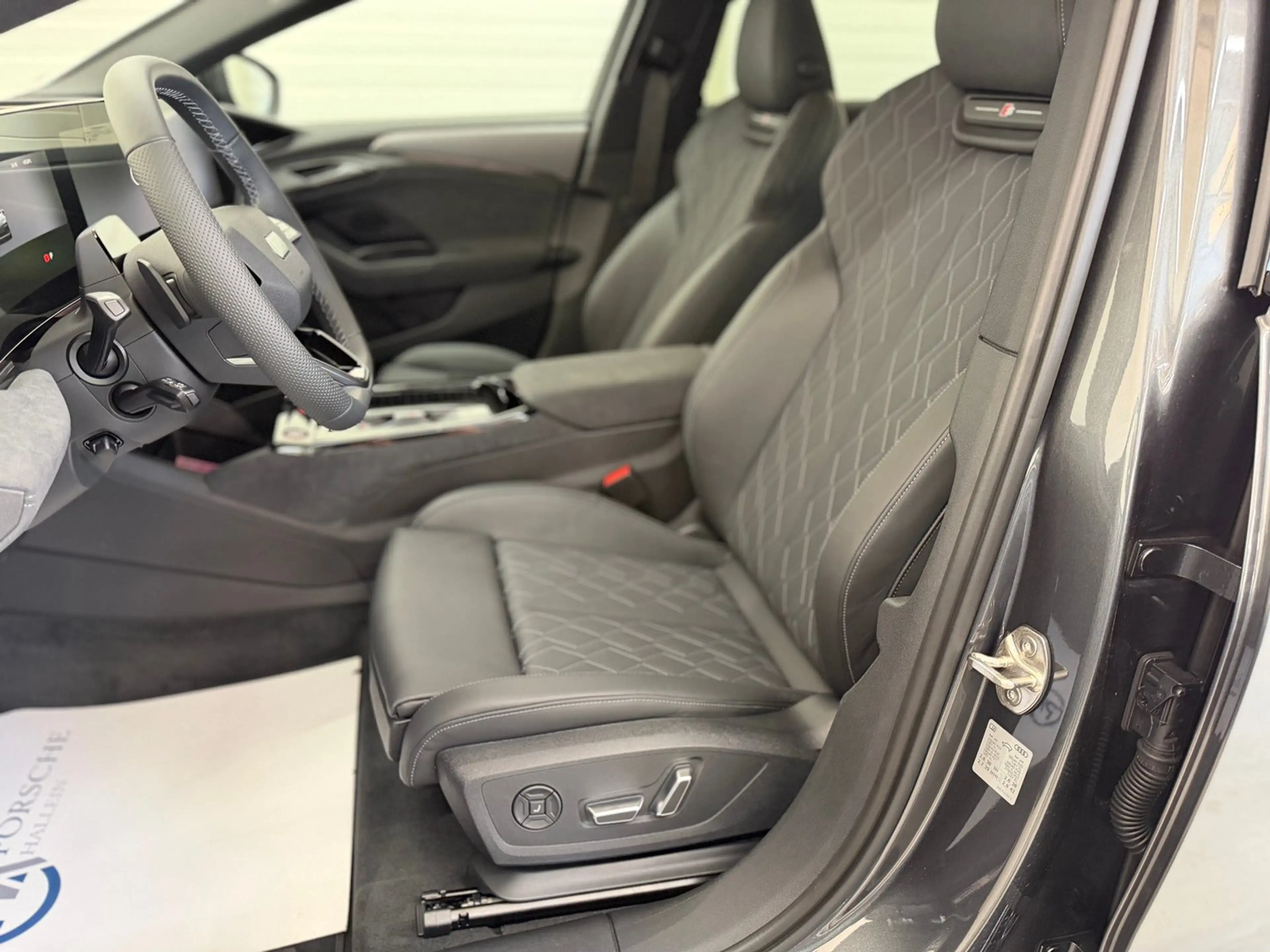Audi S6 e-tron e-tron — photo 8