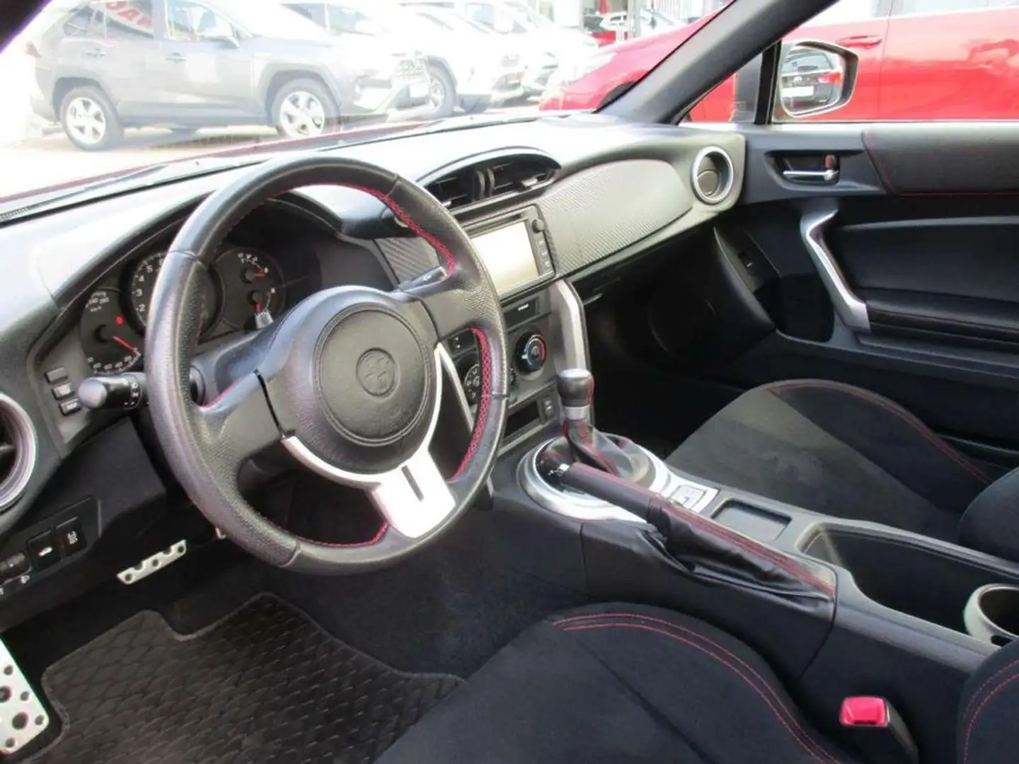 Toyota GT86 Piros - 2