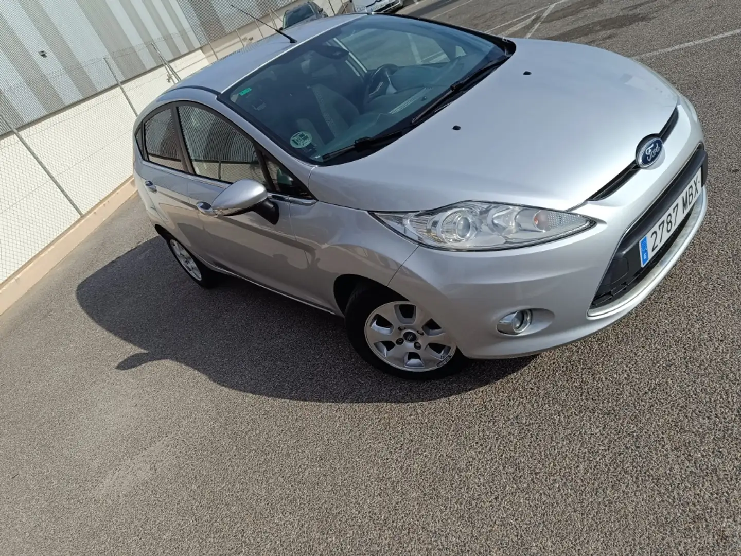 Ford Fiesta 1.6TDCi Titanium Argento - 2