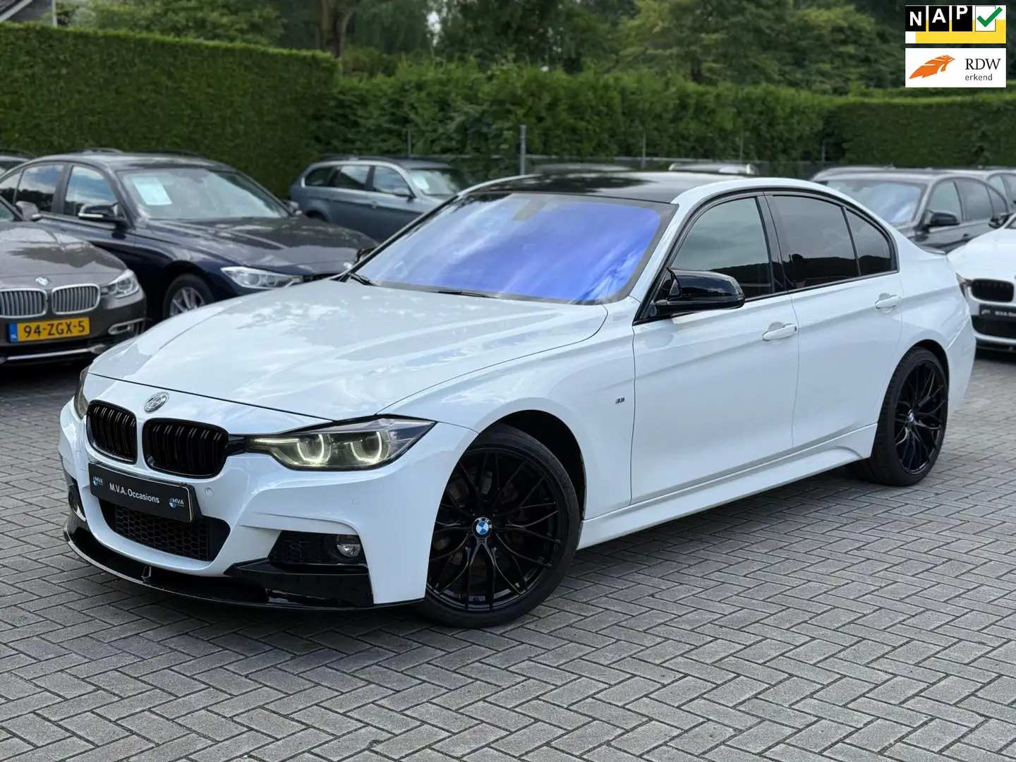 BMW 318 3-serie 318i Centennial Executive M Sport|19 inch Wit - 1