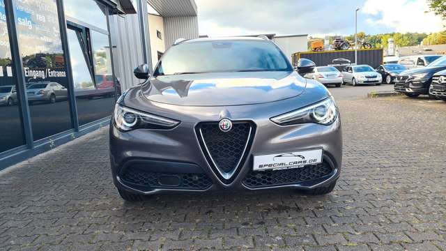 Alfa Romeo Stelvio Business Q4 - ASSISTS - CAM - MEMORY