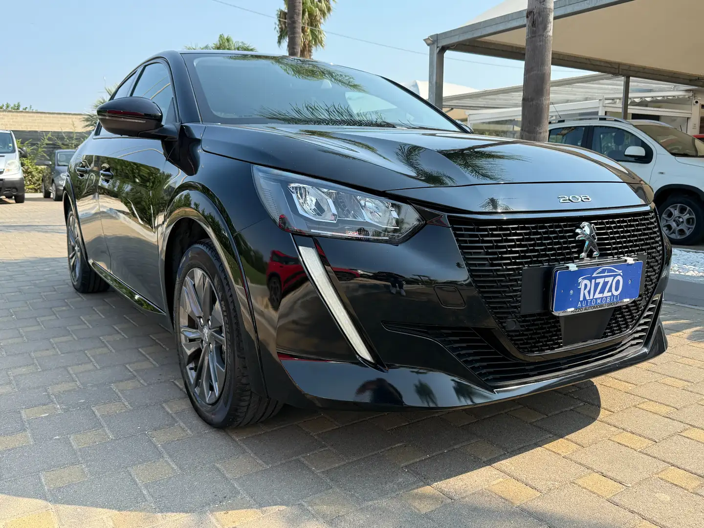 Peugeot 208 208 e-208 Allure 100kW my20 Noir - 1