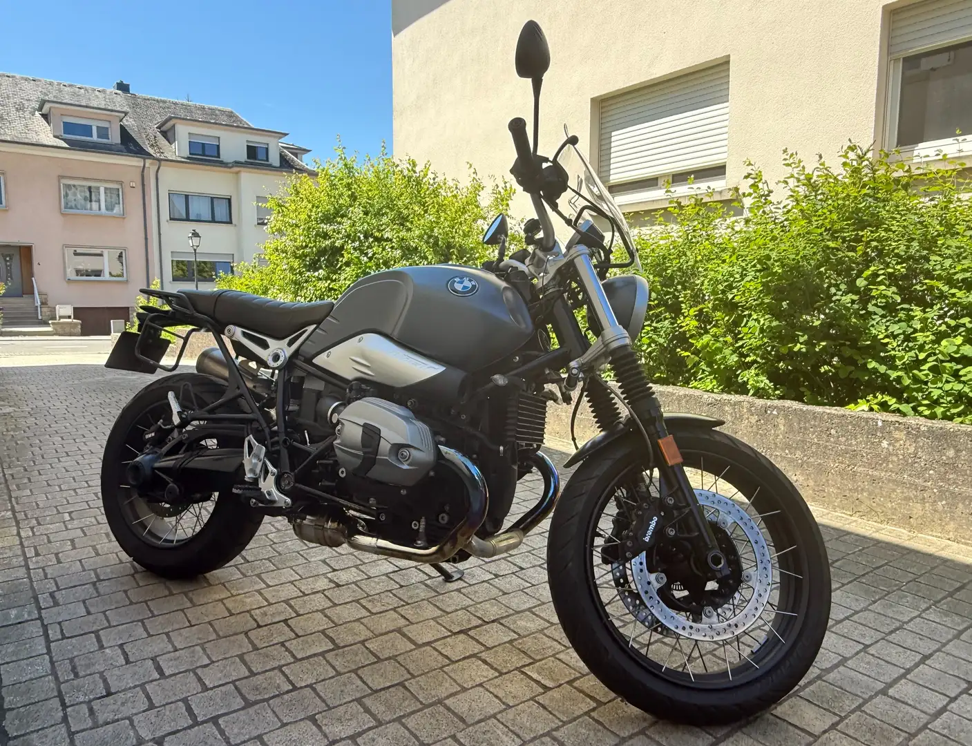 BMW R 12 nineT Scrambler (OJ31) Modrá - 2