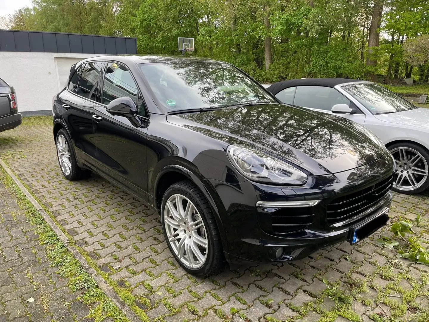 Porsche Cayenne S Diesel PANO / AHK /ACC / BOSE / NAVI Noir - 2