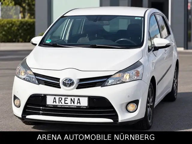 Toyota Verso Life 1.8 Automatik*1.Hand*Kamera*Pdc*Klima
