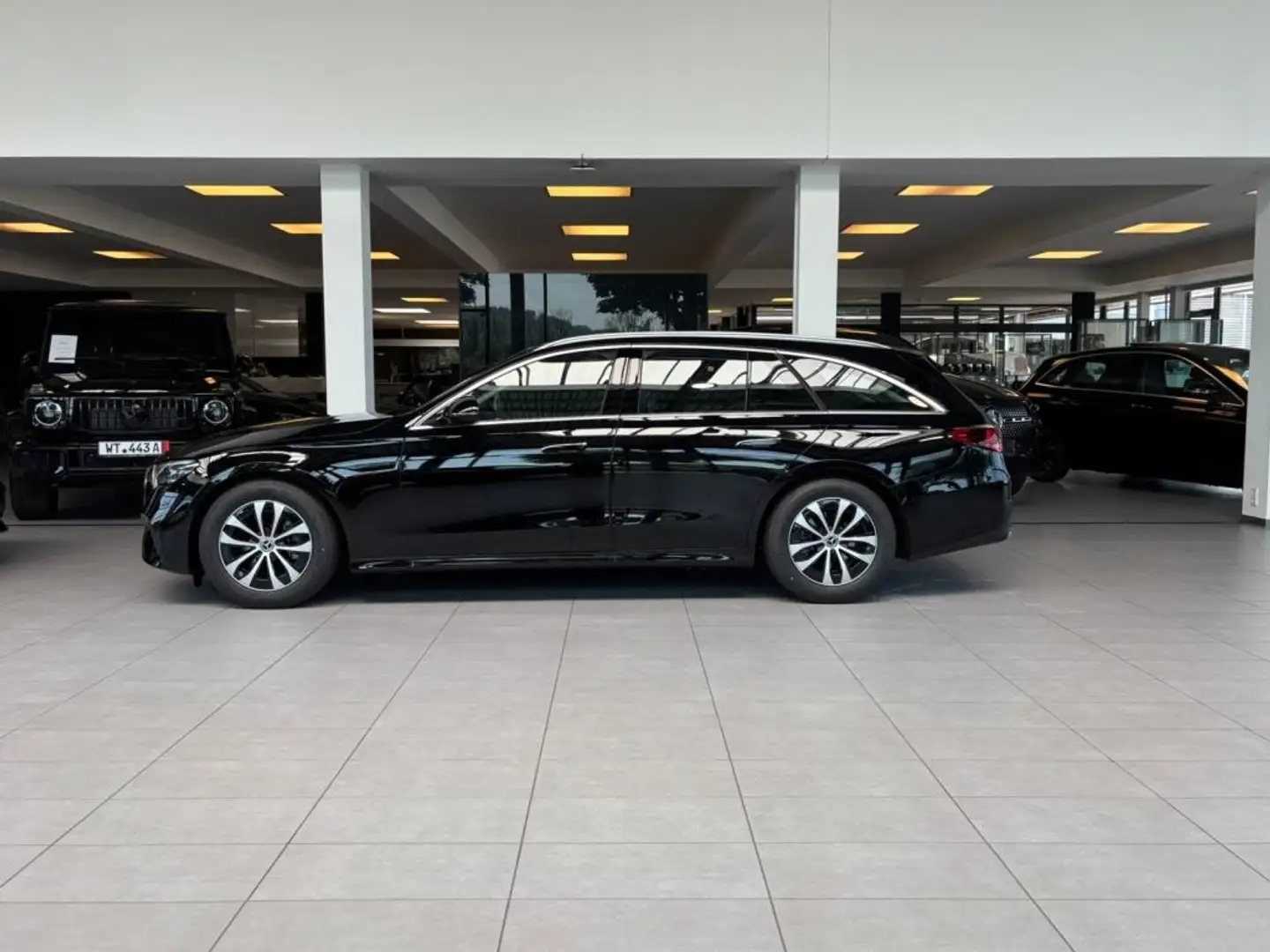 Mercedes-Benz E 220 d T TAXI-VORRÜSTUNG+LIMO-Paket+AVANTGARDE Schwarz - 2