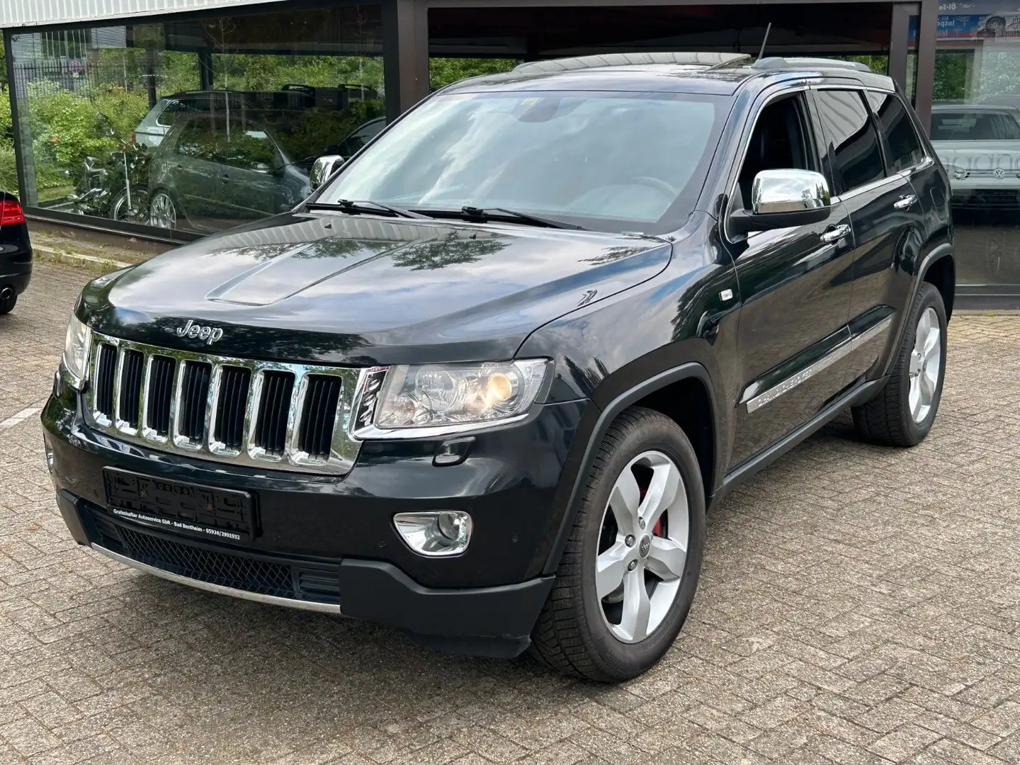Jeep Grand Cherokee 3.0 CRD|PANO|KAMERA|LÄUFT UNRUHIG Černá - 2