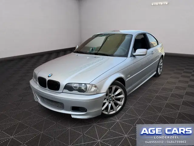 BMW 330 330 CiA Pack M