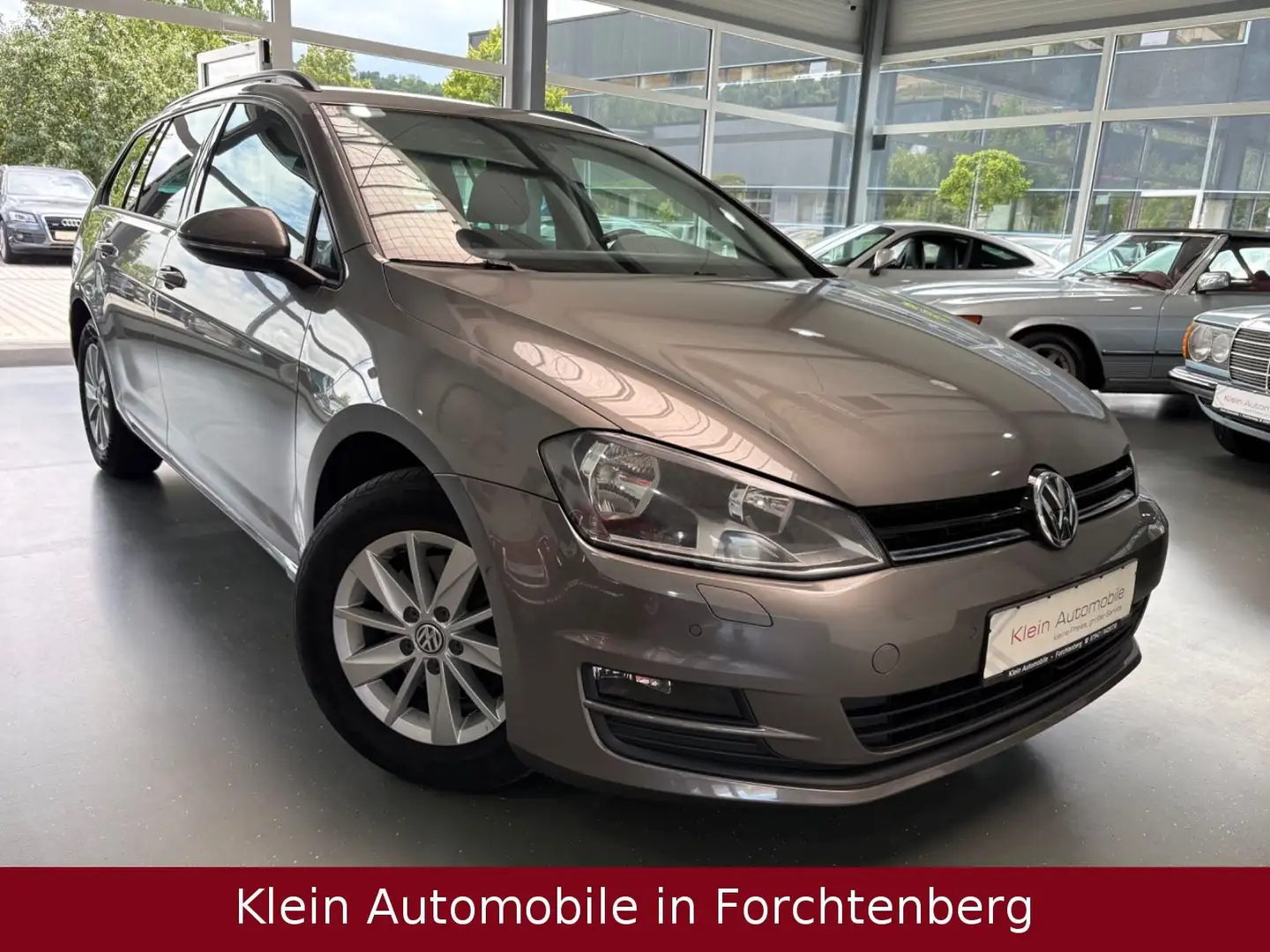 Volkswagen Golf VII Variant Trend Aut Leder SHZ ACC Sthz LM Grau - 1