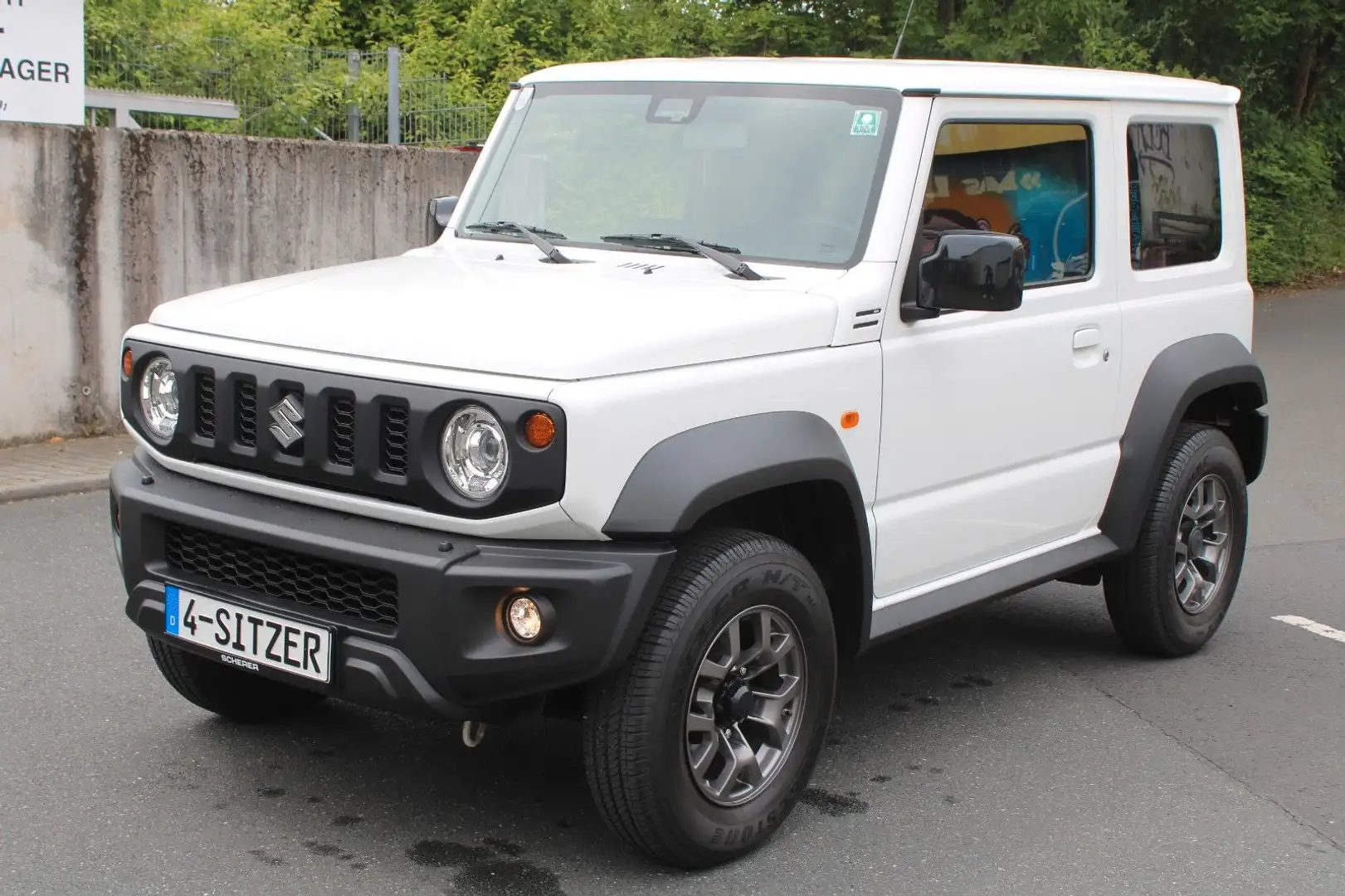 Suzuki Jimny Comfort+ AllGrip Navi Alu 9 Tkm wie Neu Blanc - 1