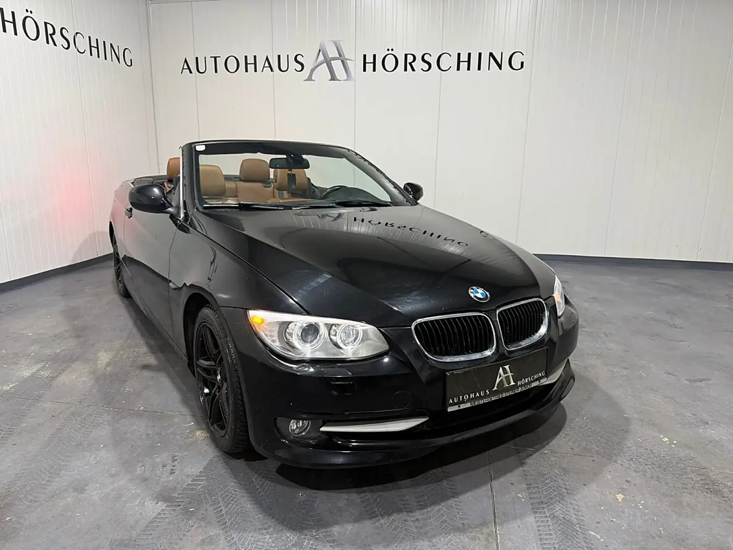 BMW 318 i Cabrio Österreich-Paket Schwarz - 1