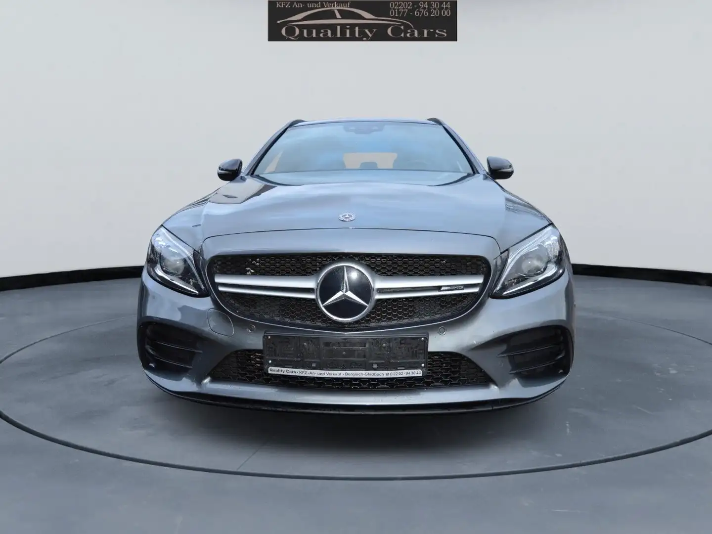 Mercedes-Benz C 43 AMG T Modell, 4 Matic, 390PS Šedá - 2