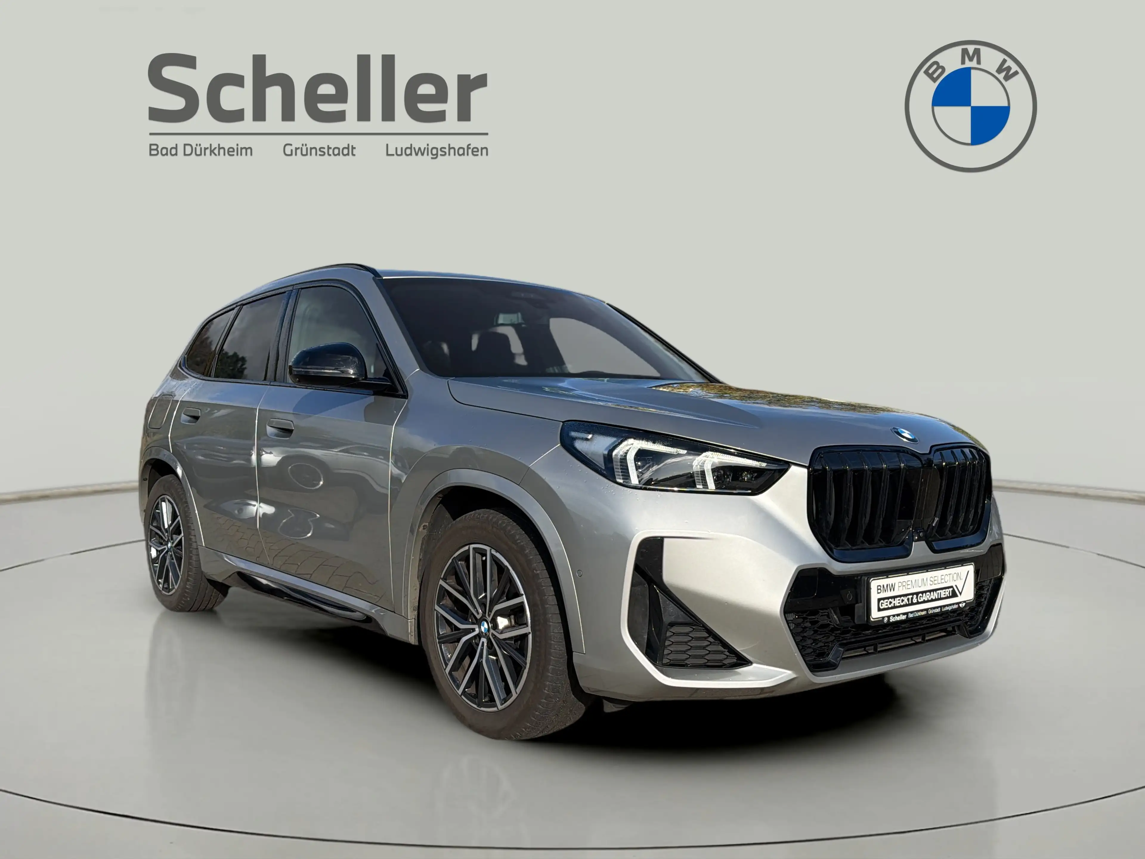 BMW X1 xDrive20d — photo 9