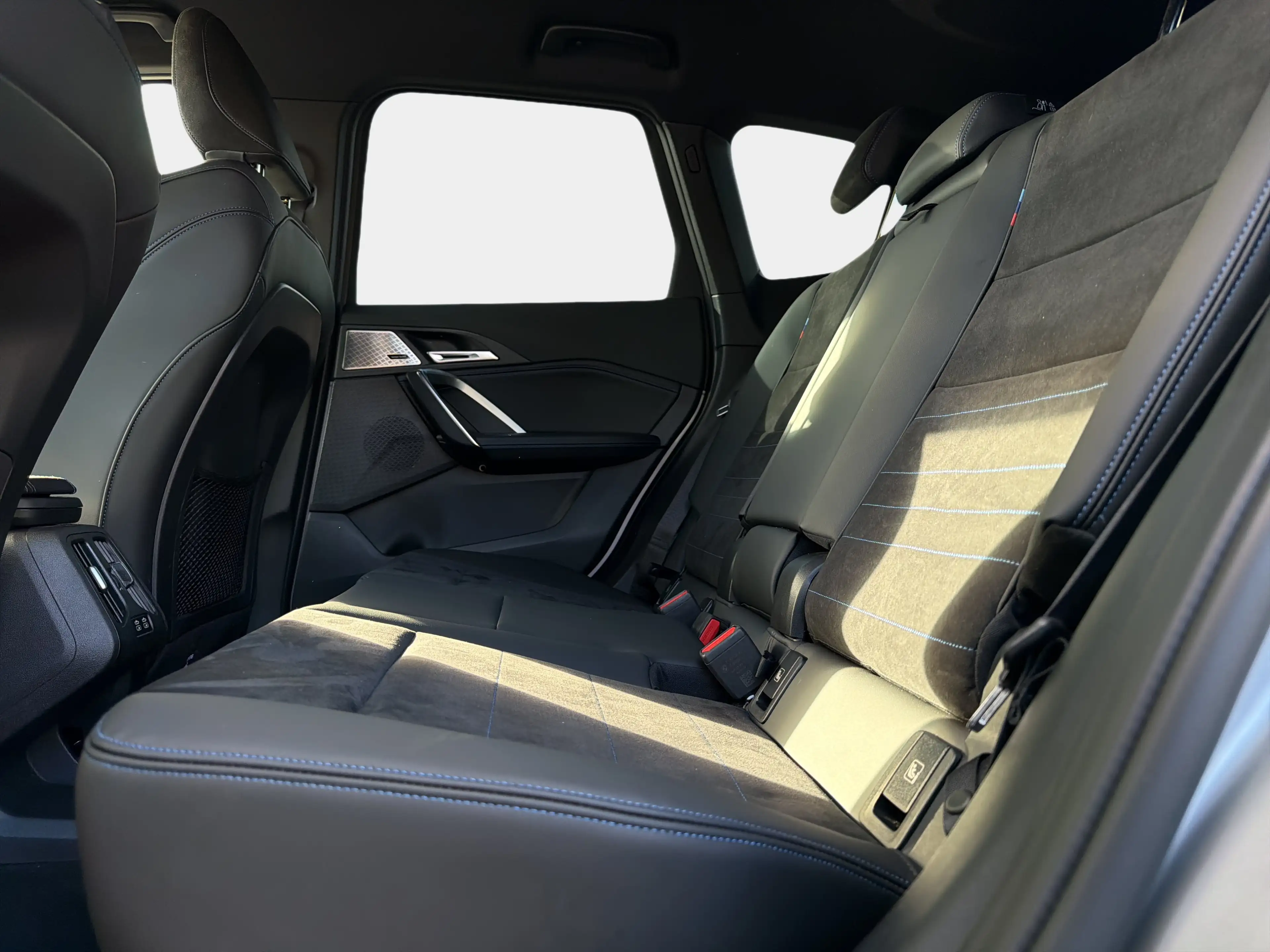 BMW X1 xDrive20d — photo 15