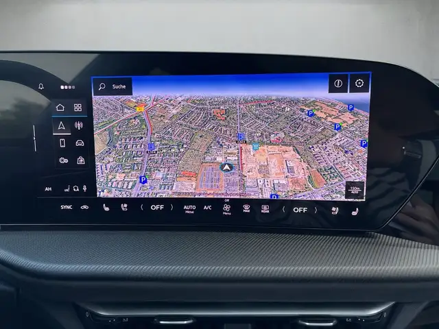 Audi SQ5 view 10