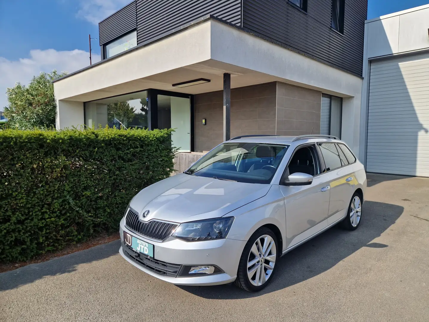 Skoda Fabia Fabia Combi 1.0 TSI Ambition Argent - 1