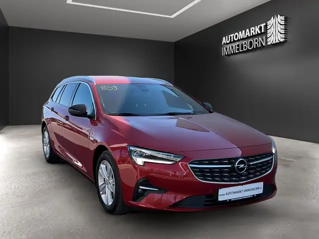 Opel Insignia view 2