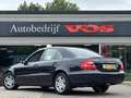 Mercedes-Benz E 240 Elegance | Youngtimer | Zeer nette auto! Blauw - thumbnail 5
