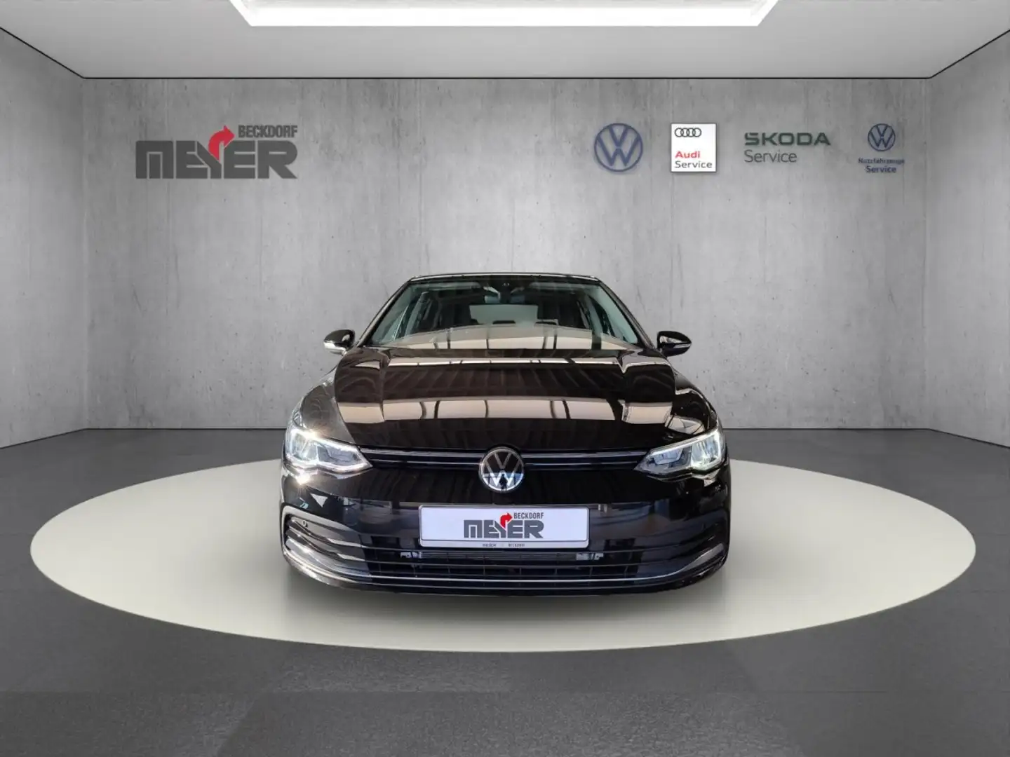 Volkswagen Golf MOVE 1.5 TSI Klima Navi Einparkhilfe Sitzheizung Noir - 2