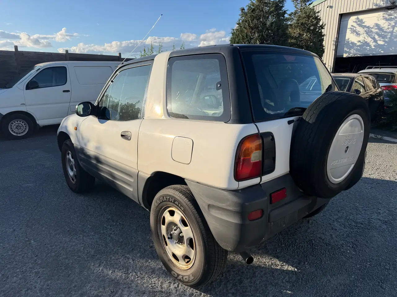 Toyota RAV4 2.0i 16v, foto 4