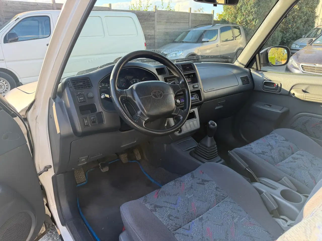 Toyota RAV4 2.0i 16v, foto 9