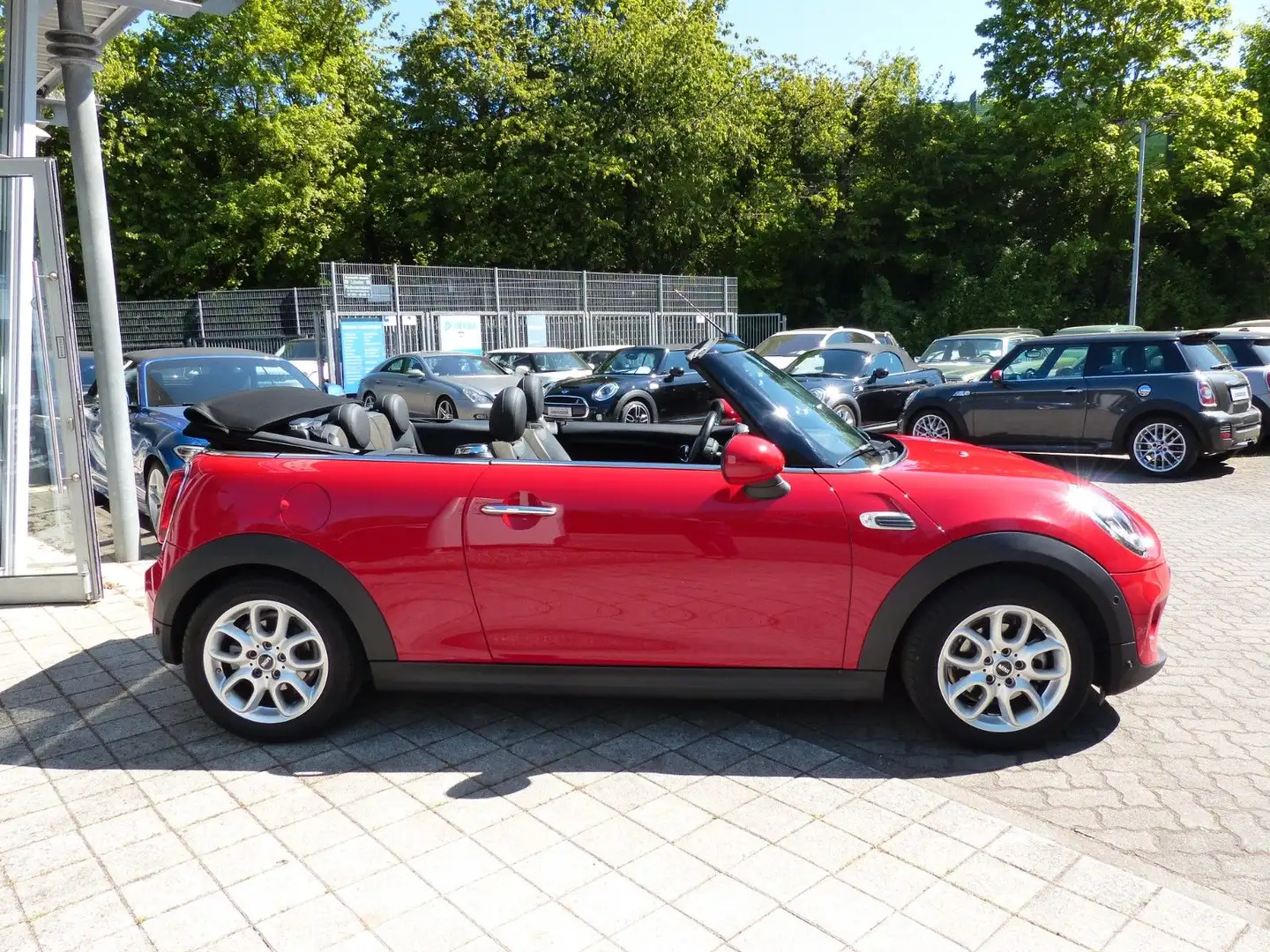 MINI One Cabrio "Pepper",Leder,Bluetooth,LED,Klimaaut Červená - 2