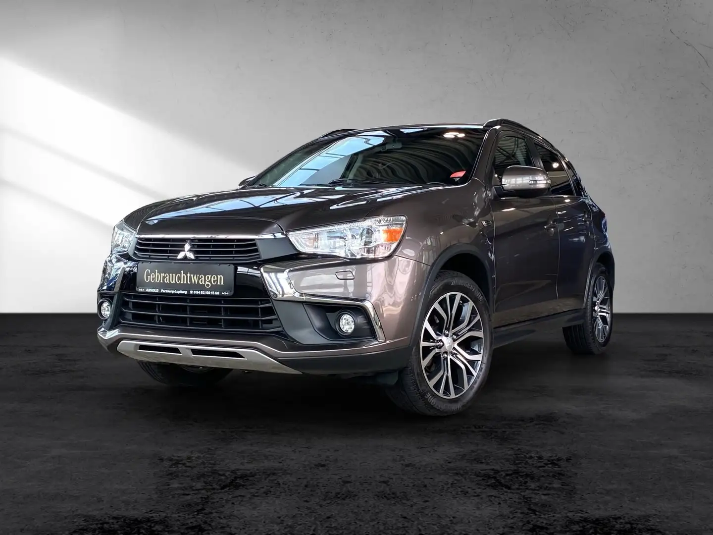 Mitsubishi ASX ASX 2.2 DI-D Diamant Edition+ 4WD Xenon Sitzh. Braun - 2