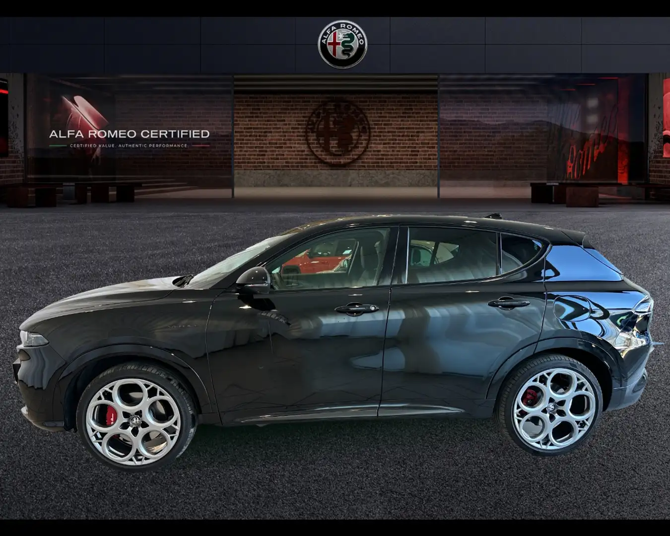 Alfa Romeo Tonale 1.3 Plug in Hybrid Veloce Nero - 2