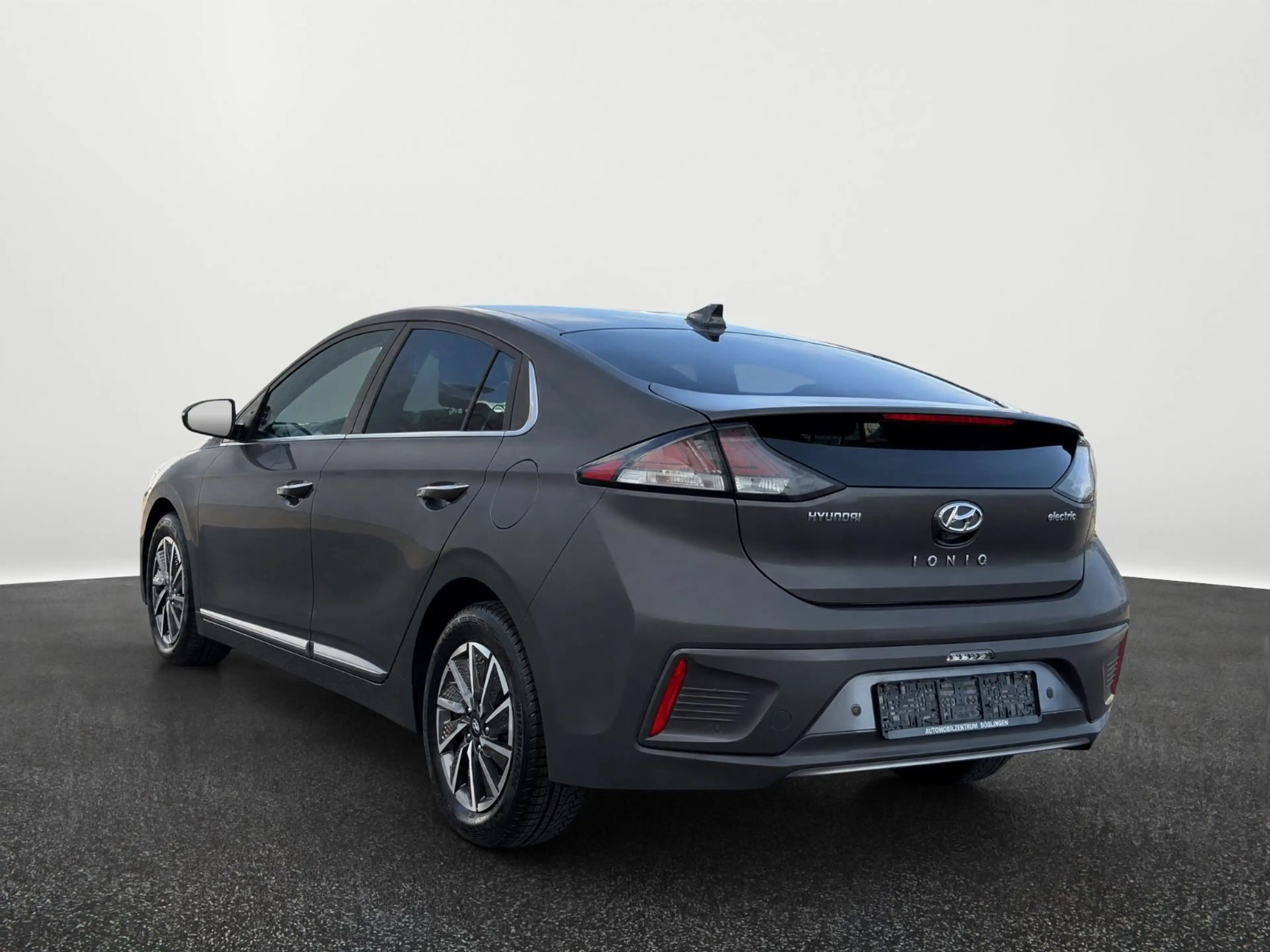 Hyundai IONIQ Ioniq Style Elektro*KAMERA*LED*CARPLAY* — photo 3