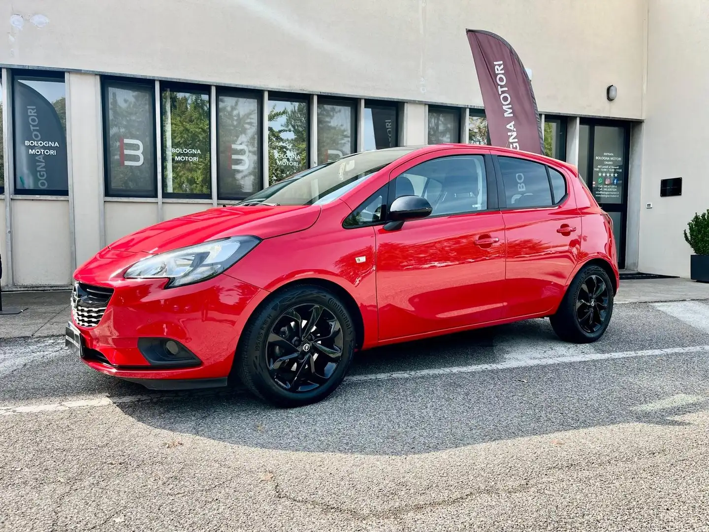 Opel Corsa 1.2 B-COLOR Rot - 1