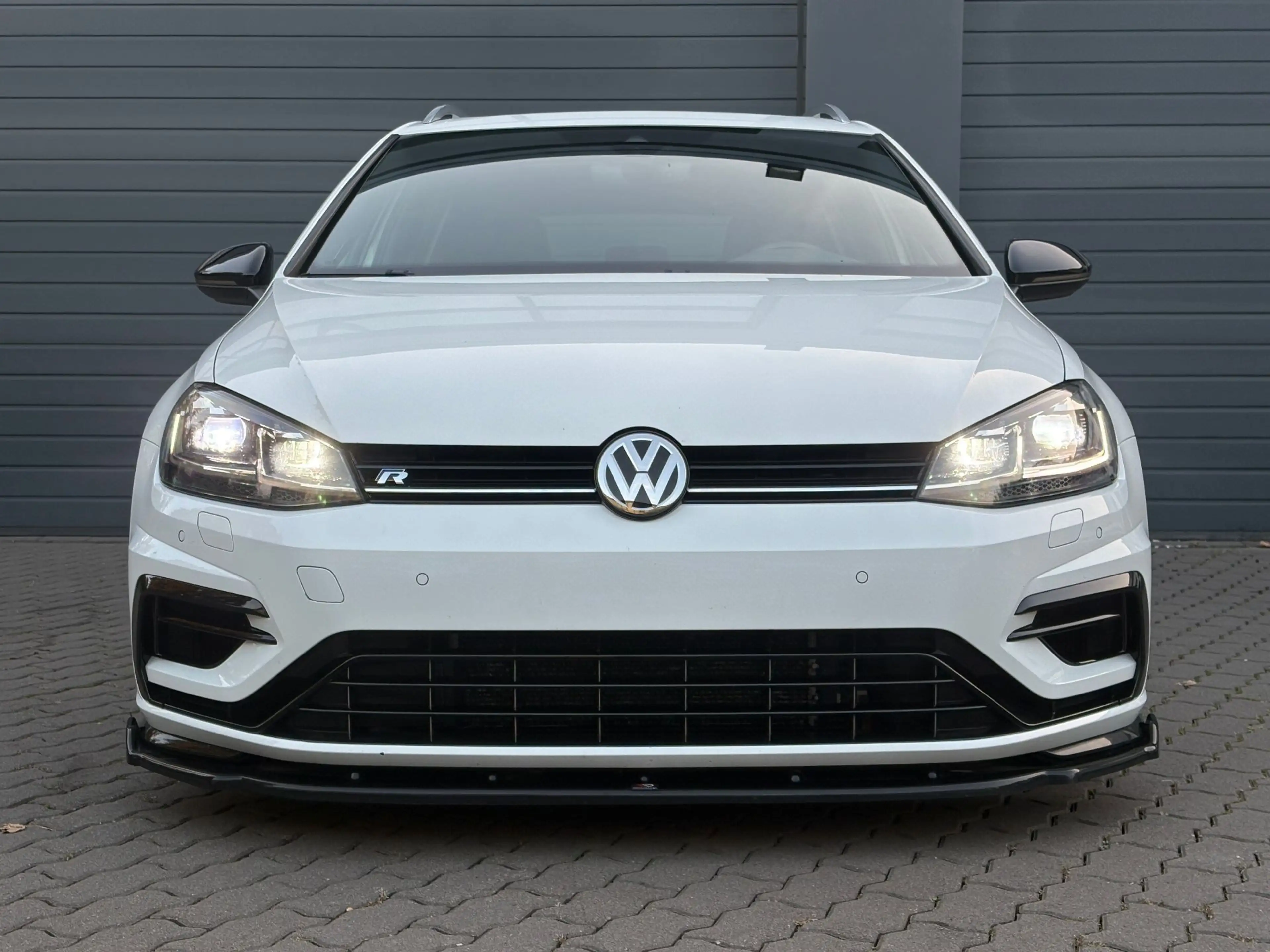 Volkswagen Golf R Variant*4Mot.*Porsche*3"Klappen*KW*Maxton* — photo 2