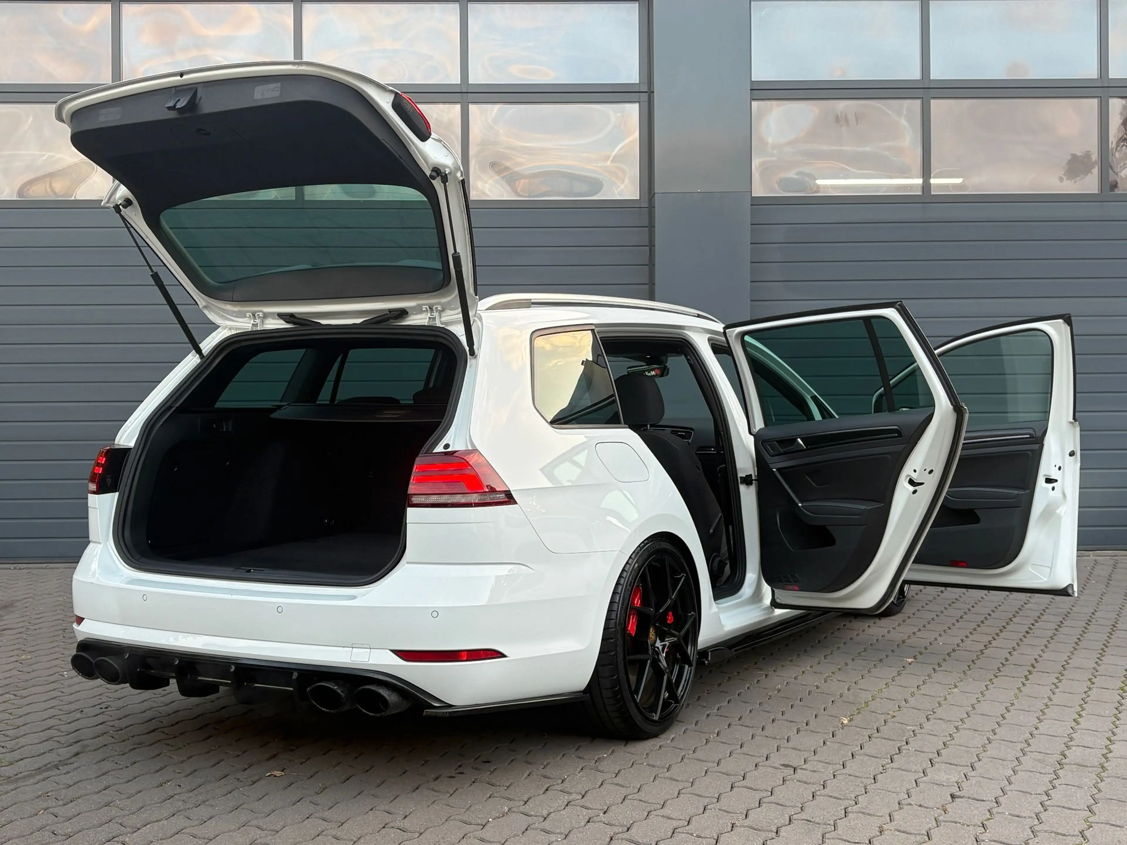 Volkswagen Golf R Variant*4Mot.*Porsche*3"Klappen*KW*Maxton* — photo 10