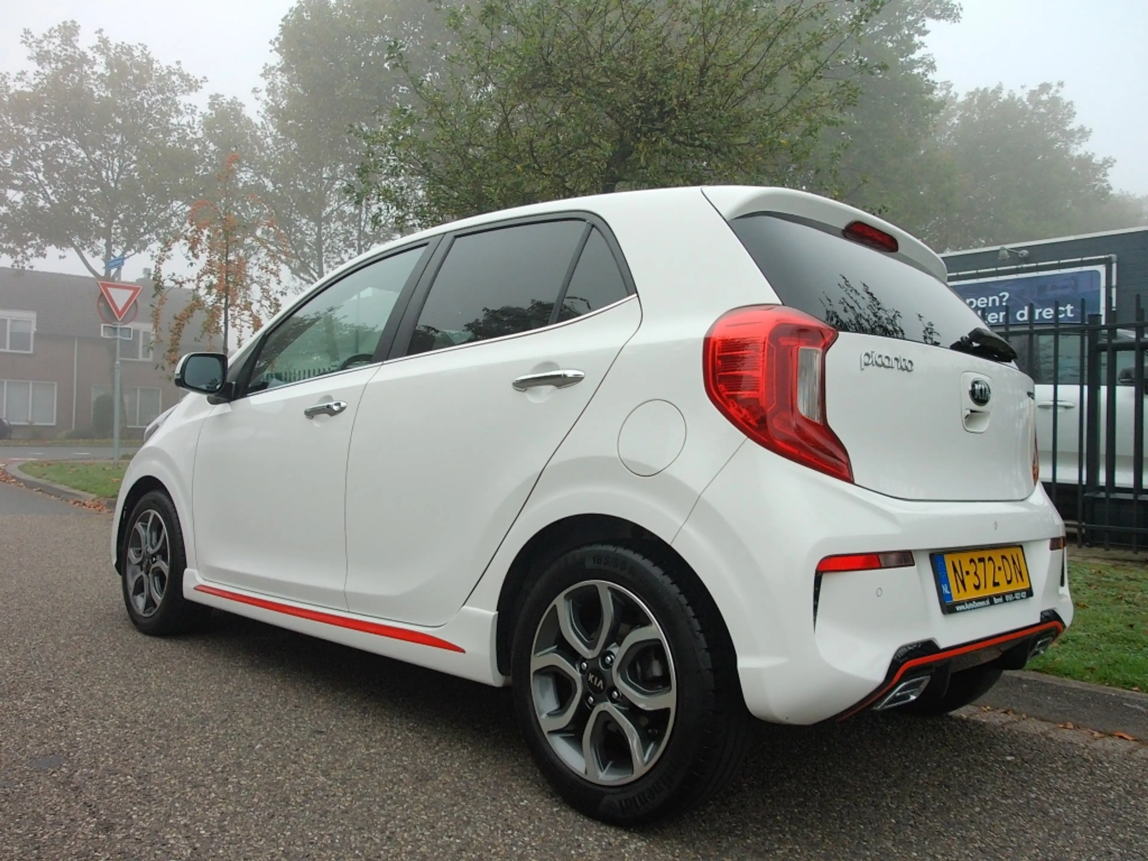 Kia Picanto 1.0 DPi 67pk 4-zits GT Line Clima Multimedia Leder — photo 11